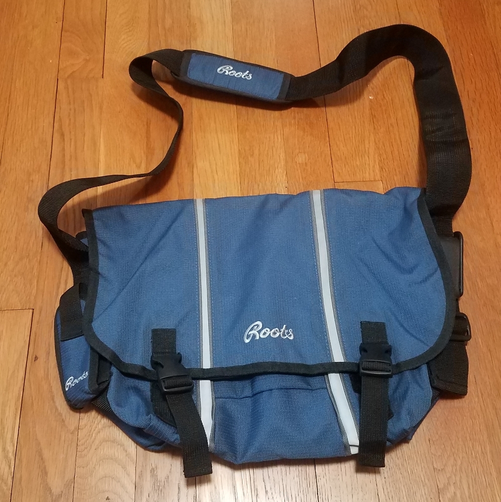 Roots Blue Messenger Bag